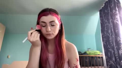 Snapshot of keishalandolfi chatting on 24, 7, 2026 Milana online show from 24, 7, 2026