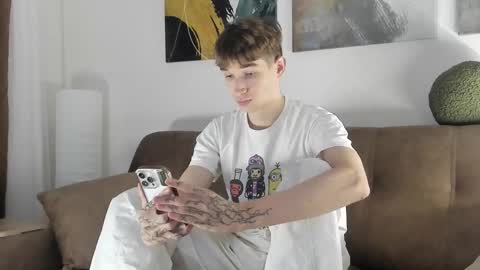 Mark online show from 22, 9, 2025