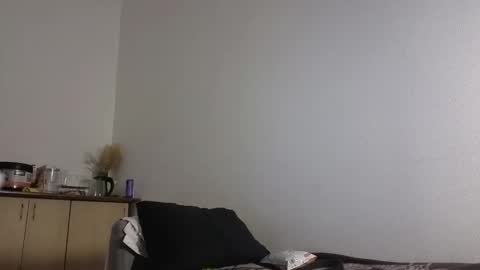 Mark online show from 17, 12, 2025