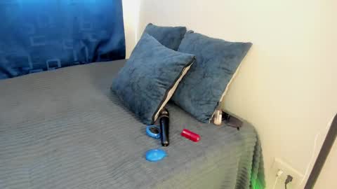 Snapshot of keket_smith chatting on 10, 9, 2025 Keket online show from 10, 9, 2025