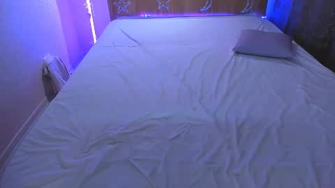 Snapshot of kellefox chatting on 25, 2, 2025 Linda online show from 25, 2, 2025