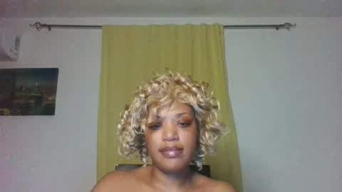 Snapshot of kelliecapri chatting on 11, 7, 2026 Kellie online show from 11, 7, 2026