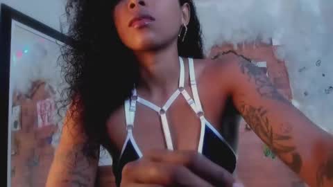 kelly__thomson online show from 19, 1, 2025