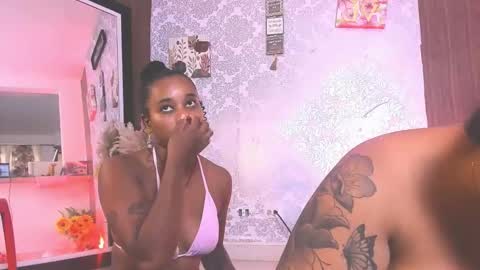 kelly__thomson online show from 16, 9, 2025