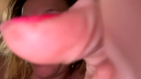 Snapshot of kelly_wight223 chatting on 2, 11, 2025 kelly_wight223 online show from 2, 11, 2025