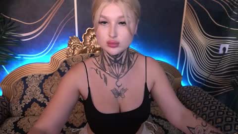 Snapshot of kellybabbe chatting on 20, 9, 2025 Kelly online show from 20, 9, 2025