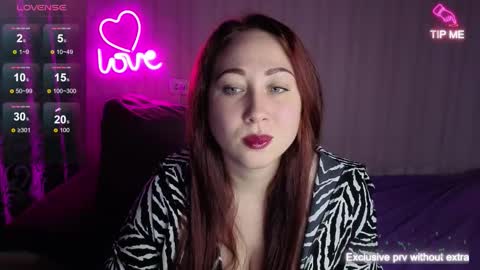 kellycrystall online show from 28, 9, 2025