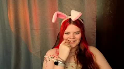 Snapshot of kellyfiery chatting on 17, 6, 2026 Kellyfiery online show from 17, 6, 2026