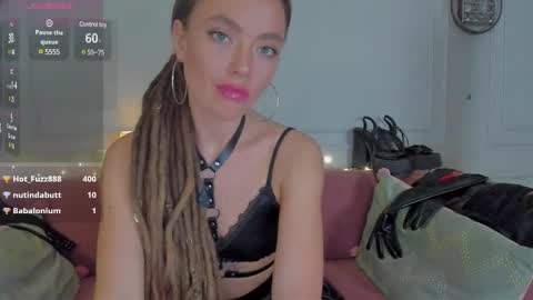 KellyFouler online show from 9, 2, 2025