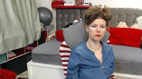 kelly online show from 4, 4, 2026