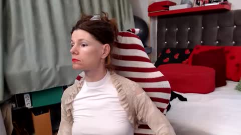 kelly online show from 21, 4, 2026