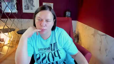 Kelly online show from 6, 7, 2026