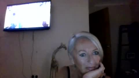 Snapshot of kellyv2507 chatting on 8, 11, 2025 kellyv2507 online show from 8, 11, 2025
