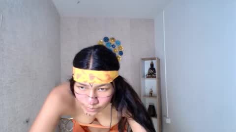 Snapshot of kelsie_hills chatting on 6, 11, 2025 kelsie online show from 6, 11, 2025