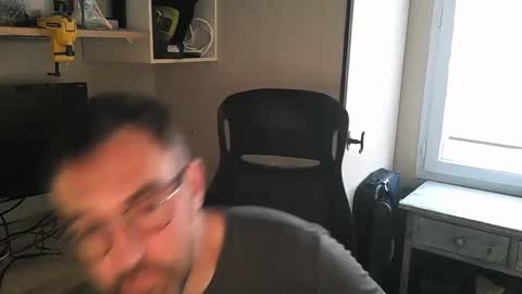 kelvin06133 online show from 15, 2, 2025