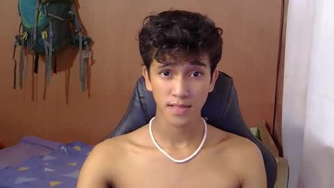 Snapshot of ken_bigcockxx chatting on 12, 1, 2026 Ken online show from 12, 1, 2026