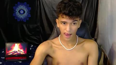 Snapshot of ken_bigcockxx chatting on 19, 2, 2026 Ken online show from 19, 2, 2026