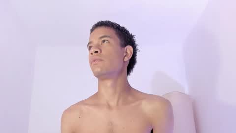 Julian Rivera   online show from 28, 9, 2025