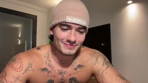 luis carlos esteban online show from 28, 10, 2025