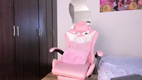 Snapshot of kendal_hot1 chatting on 22, 6, 2026 Aleja3 online show from 22, 6, 2026