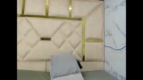 Snapshot of kendall69__ chatting on 14, 10, 2025 kendall69__ online show from 14, 10, 2025