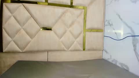 kendall69__ online show from 22, 10, 2025