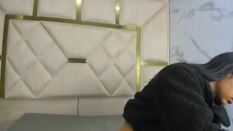 kendall69__ online show from 27, 10, 2025