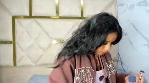 Snapshot of kendall69__ chatting on 16, 12, 2025 kendall69__ online show from 16, 12, 2025