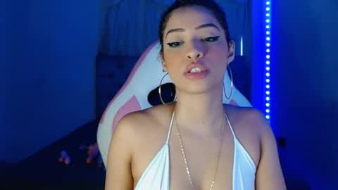  Kendall Rush online show from 6, 1, 2025