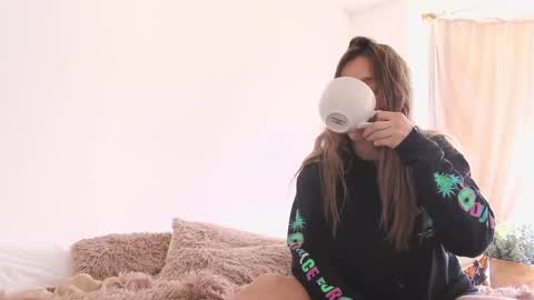 kendall online show from 10, 3, 2025