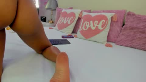 Kendal  online show from 26, 11, 2025