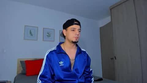 kendel_dimitri online show from 2, 12, 2025