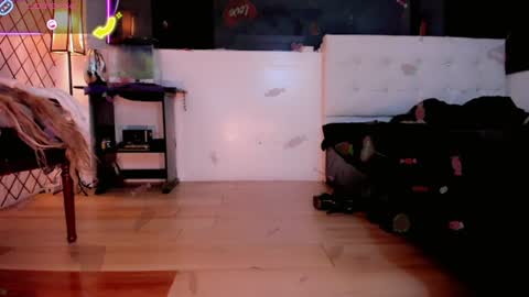 Snapshot of kendra_bailey chatting on 25, 6, 2026 Kendra Bailey online show from 25, 6, 2026