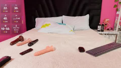 Kendra Foster online show from 18, 11, 2025