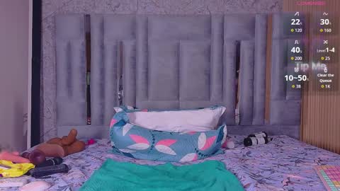 Kendra Foster online show from 9, 4, 2026