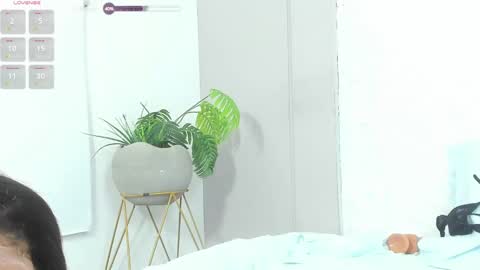 Kenia  online show from 26, 12, 2024