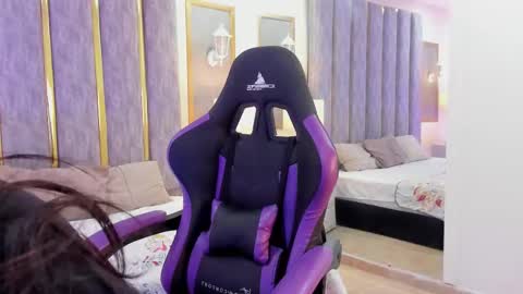 Snapshot of keniavelvet_ chatting on 5, 2, 2026 keniavelvet online show from 5, 2, 2026