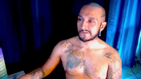 Kenlly online show from 4, 2, 2025