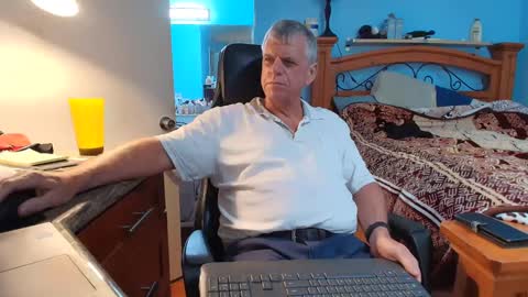 kent_ham online show from 6, 10, 2025