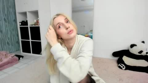 Kenzie online show from 23, 5, 2026
