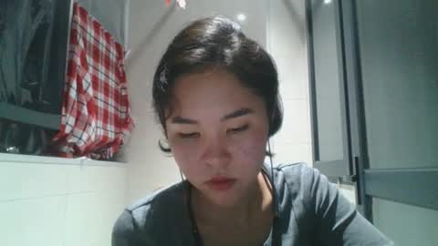 Snapshot of kerstinscotto chatting on 15, 11, 2025 Jenny online show from 15, 11, 2025