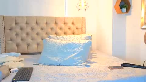 Kery Hillson online show from 5, 11, 2025