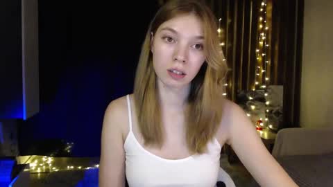 Snapshot of kesha_muah chatting on 9, 3, 2025 kesha online show from 9, 3, 2025