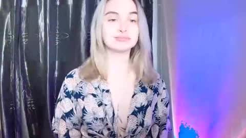 Snapshot of keticam chatting on 18, 12, 2024 keticam online show from 18, 12, 2024