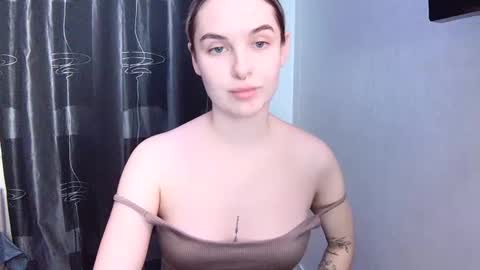 Snapshot of keticam chatting on 23, 12, 2024 keticam online show from 23, 12, 2024