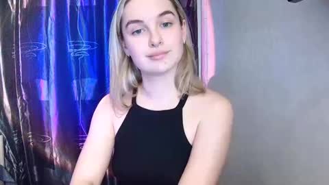 Snapshot of keticam chatting on 28, 12, 2024 keticam online show from 28, 12, 2024