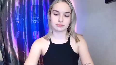 Snapshot of keticam chatting on 29, 12, 2024 keticam online show from 29, 12, 2024