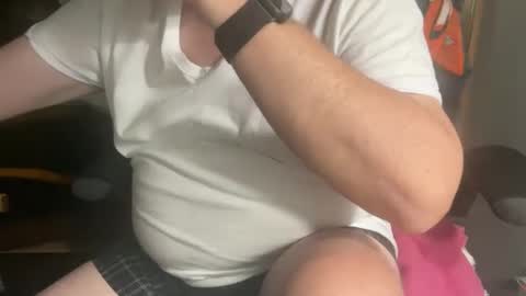 Snapshot of kev92569 chatting on 2, 12, 2024 kev92569 online show from 2, 12, 2024