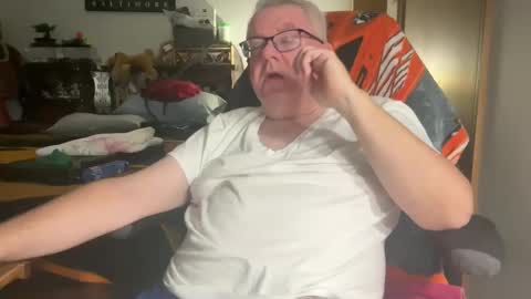 Snapshot of kev92569 chatting on 20, 12, 2024 kev92569 online show from 20, 12, 2024