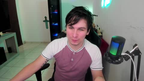 Snapshot of kevin873s chatting on 18, 12, 2024 Kevin online show from 18, 12, 2024